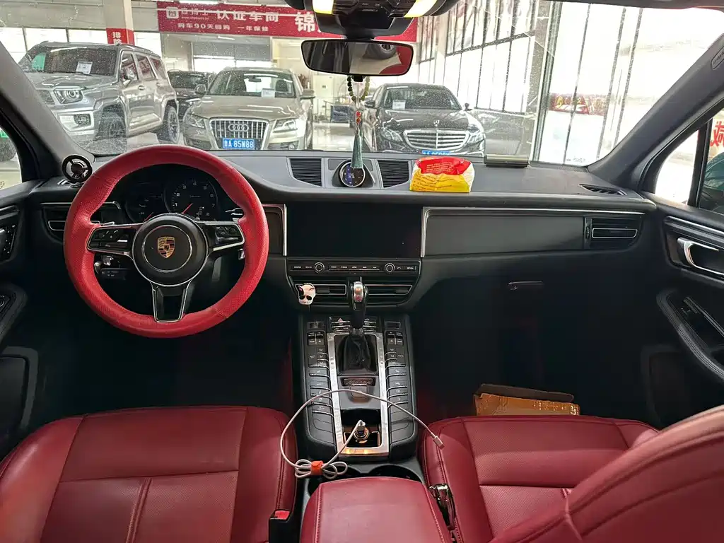 Porsche Macan 2019