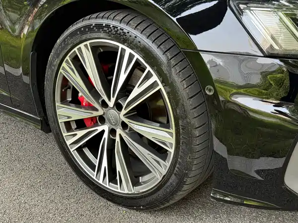 Audi A6L 2020
