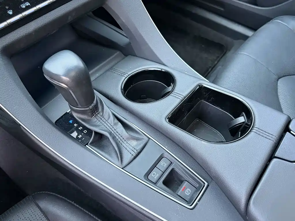 Toyota Avalon 2021 — фото 17