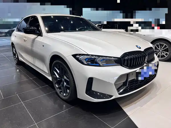 BMW 3 Series 2025