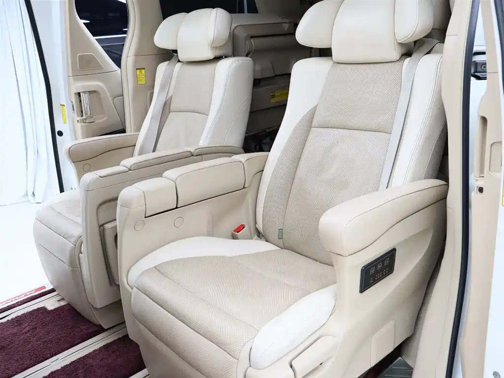 Toyota Alphard 2015 — фото 7