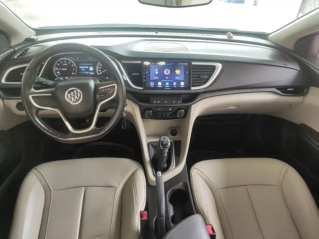 Buick Excelle 2018 — фото 10