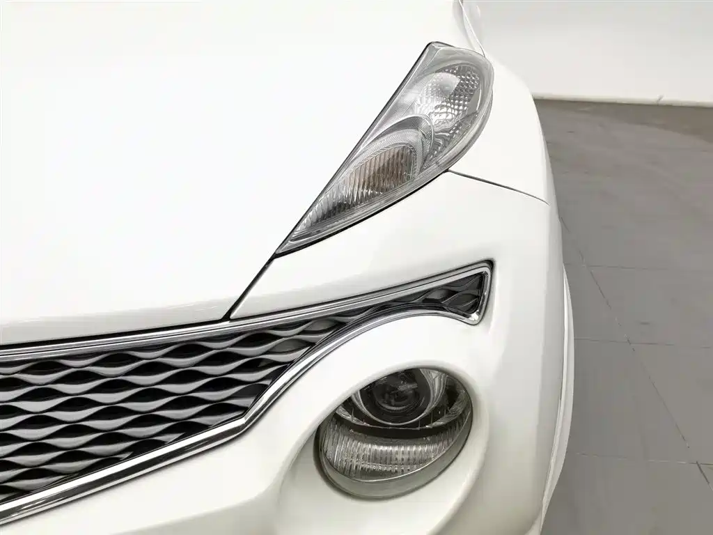 Infiniti ESQ 2018 — фото 7