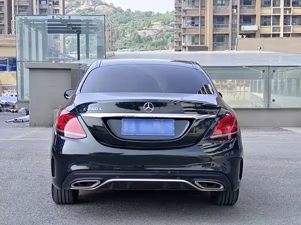 Mercedes-Benz C-Class 2019
