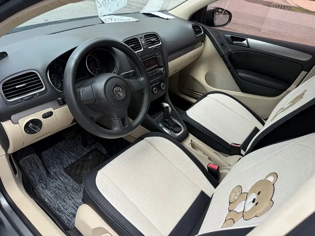 Volkswagen Golf 2011