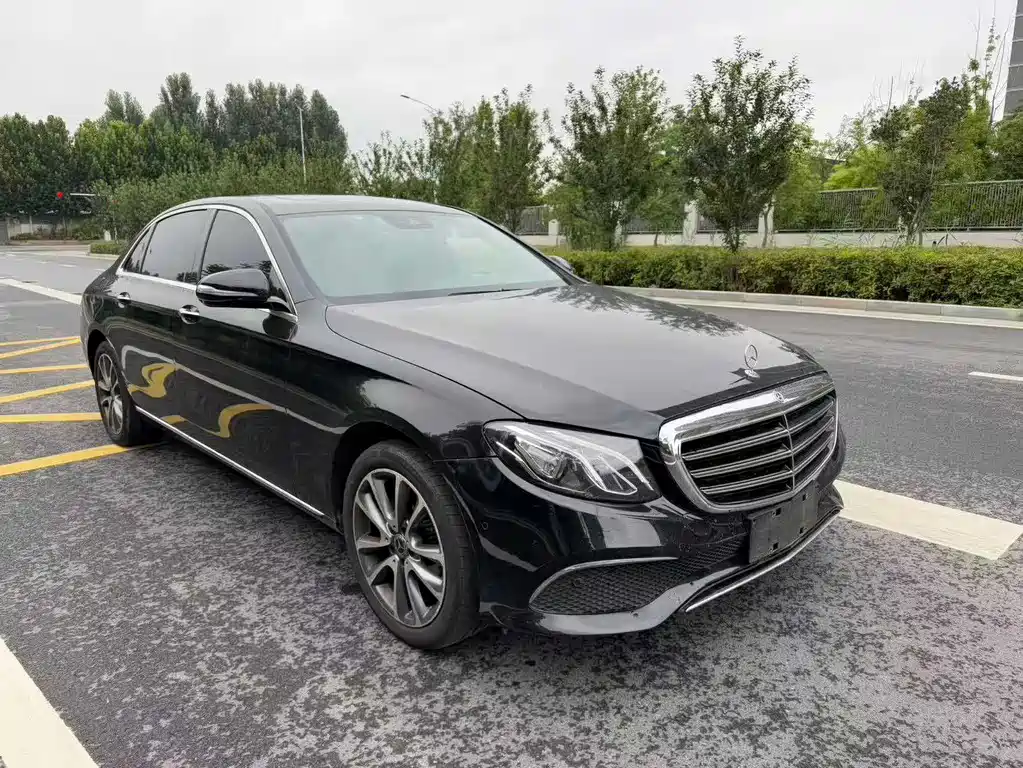 Mercedes-Benz E-Class 2018