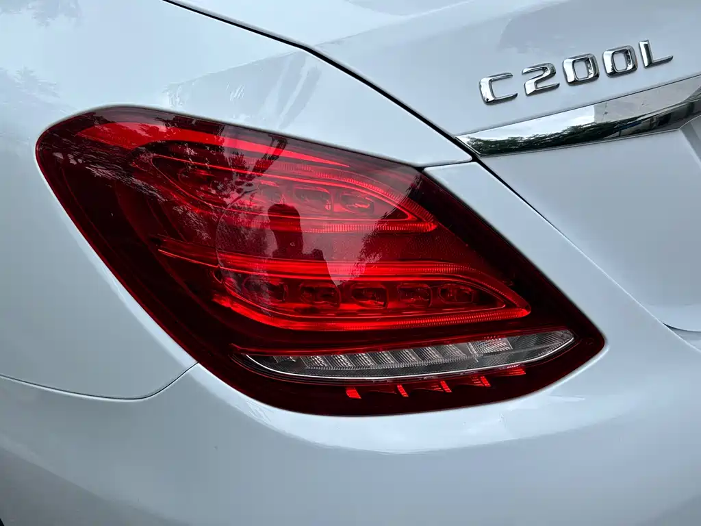 Mercedes-Benz C-Class 2016 — фото 27