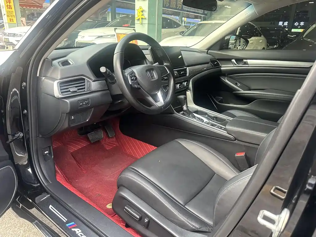 Honda Accord 2023 — фото 10