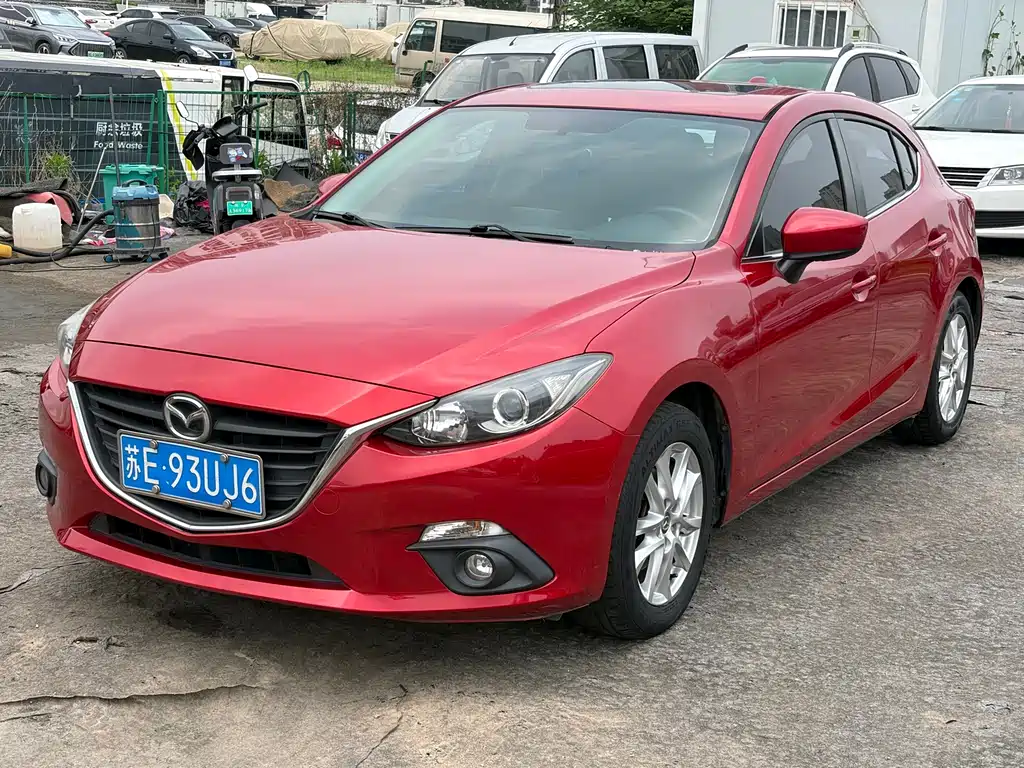 Mazda 3 Axela 2016