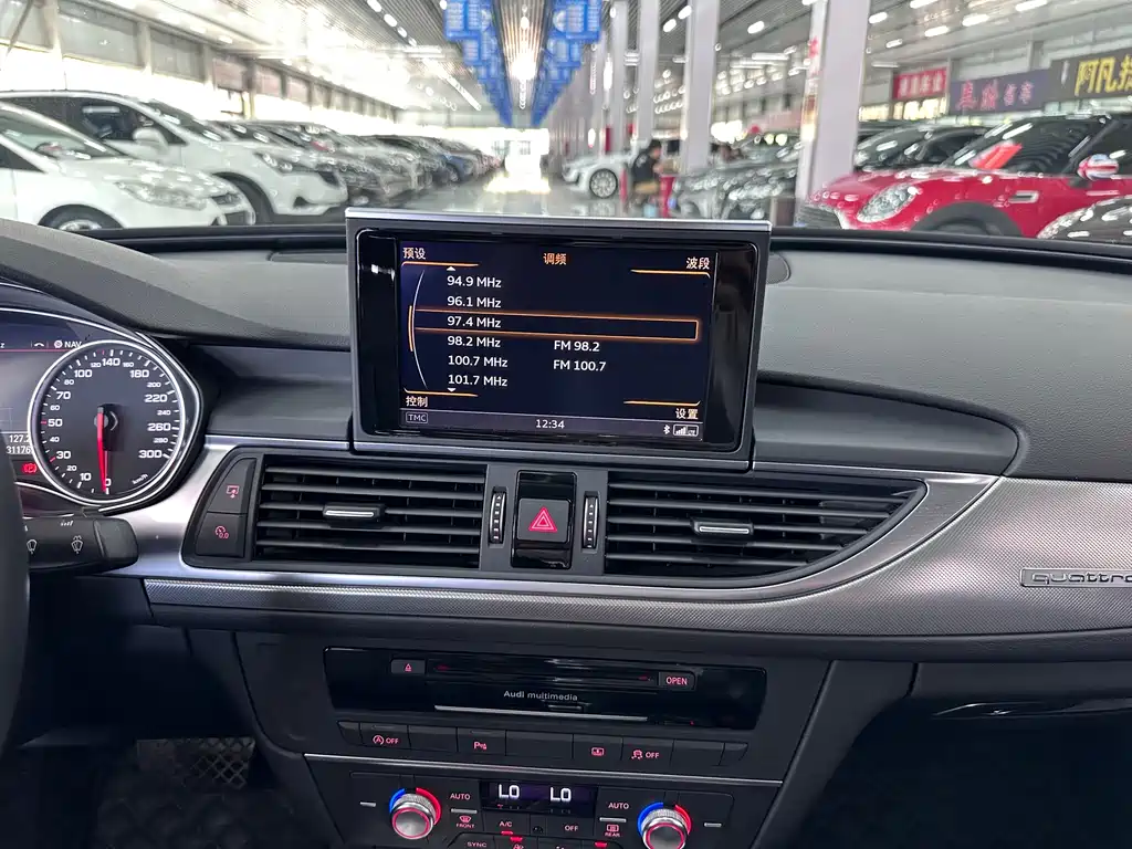 Audi A6L 2017 — фото 14