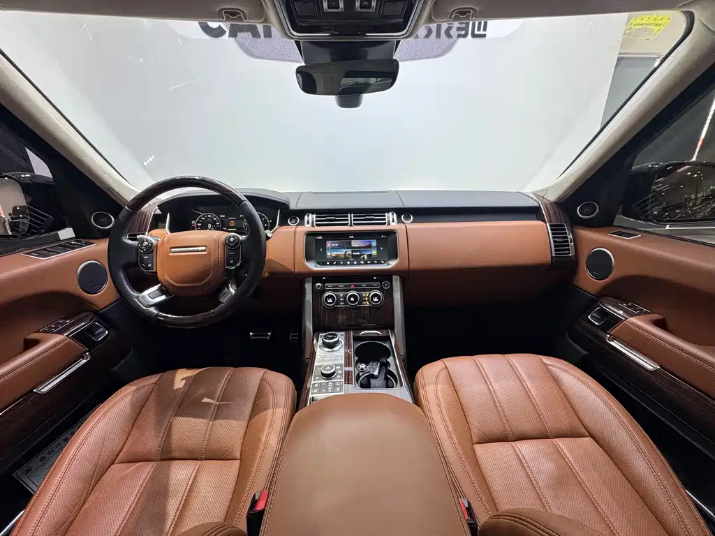 Land Rover Range Rover 2018 — фото 10
