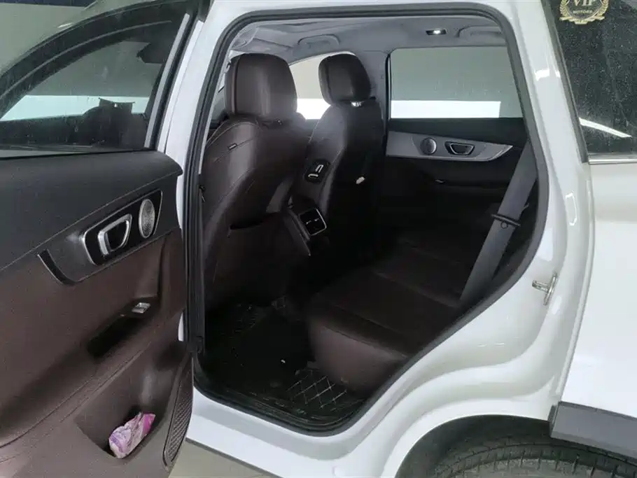Chery Tiggo 8 PRO 2023 — фото 11