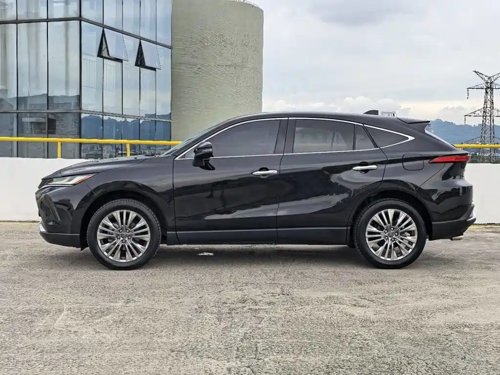 Toyota Harrier 2021 — фото 5