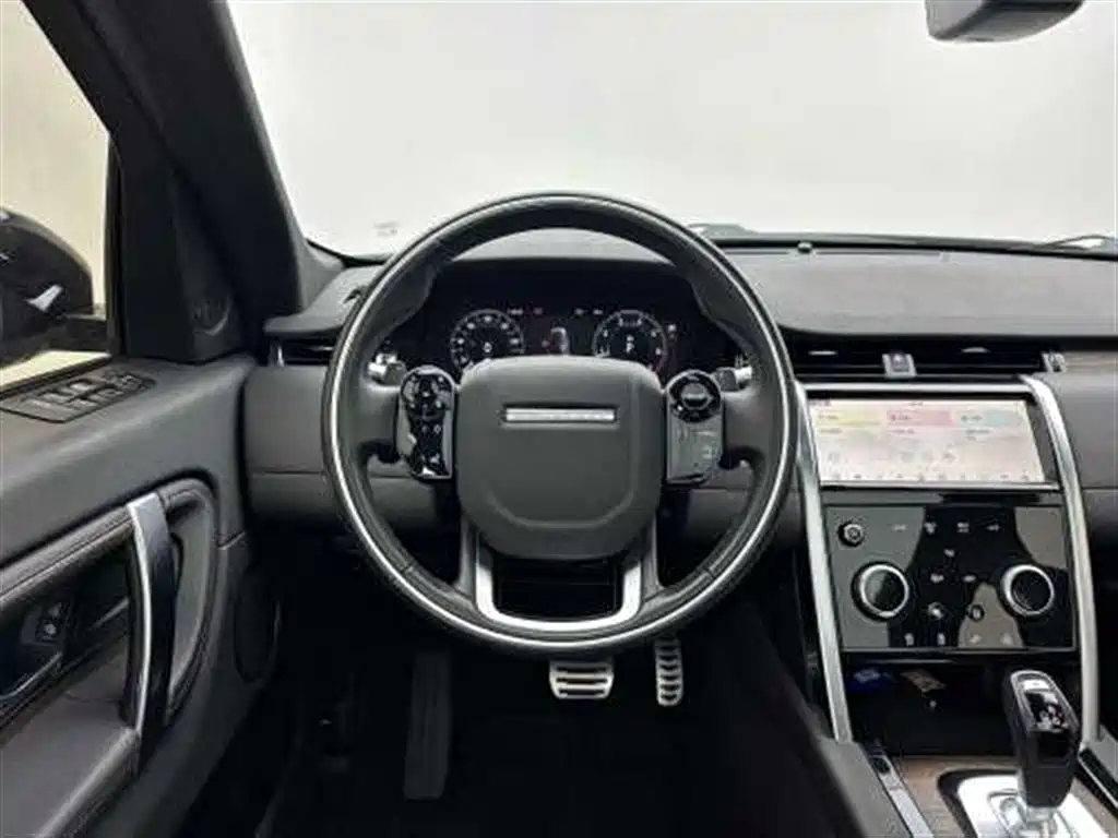 Land Rover Discovery Sport 2021 — фото 12