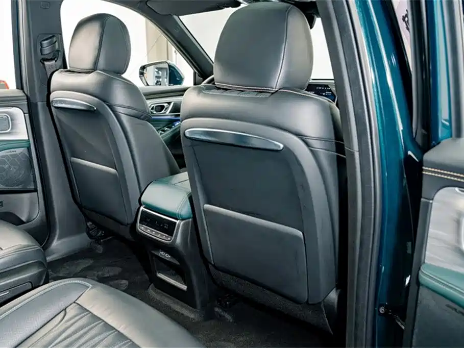 GAC Motor Trumpchi GS8 2022 — фото 21