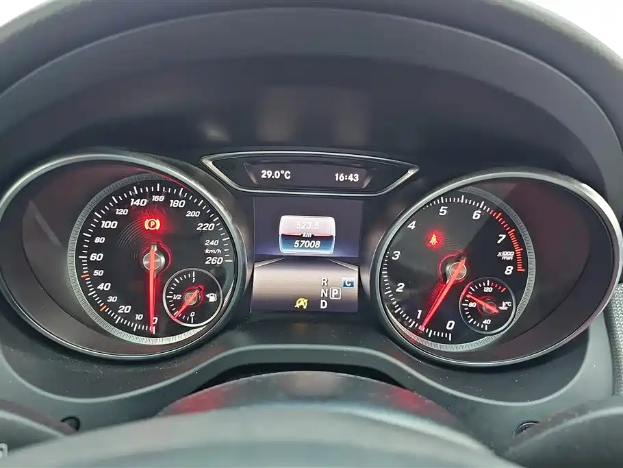 Mercedes-Benz CLA 2018 — фото 14