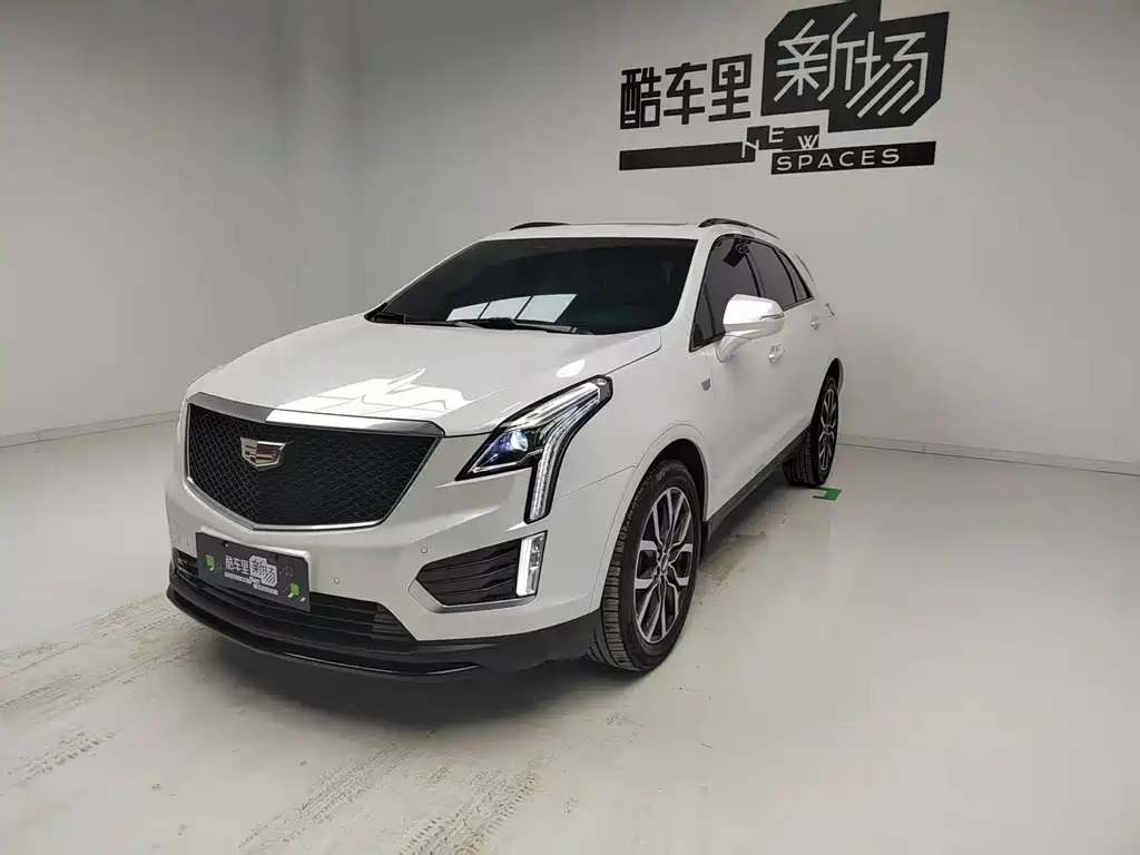 Cadillac XT5 2024 — фото 1