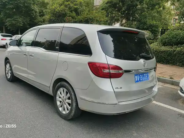 Buick GL8 2014