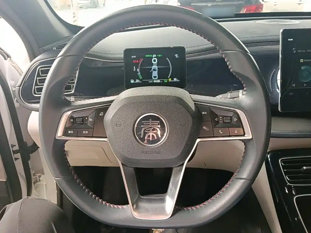 BYD Qin PLUS 2022 — фото 11