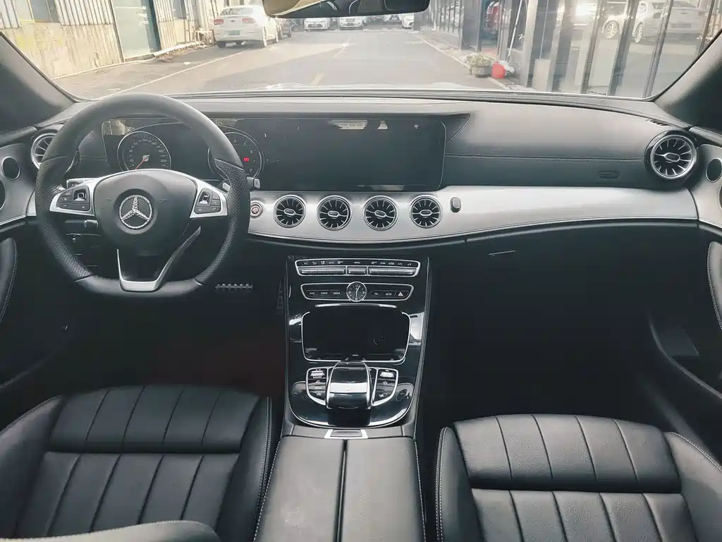 Mercedes-Benz E-Class 2017