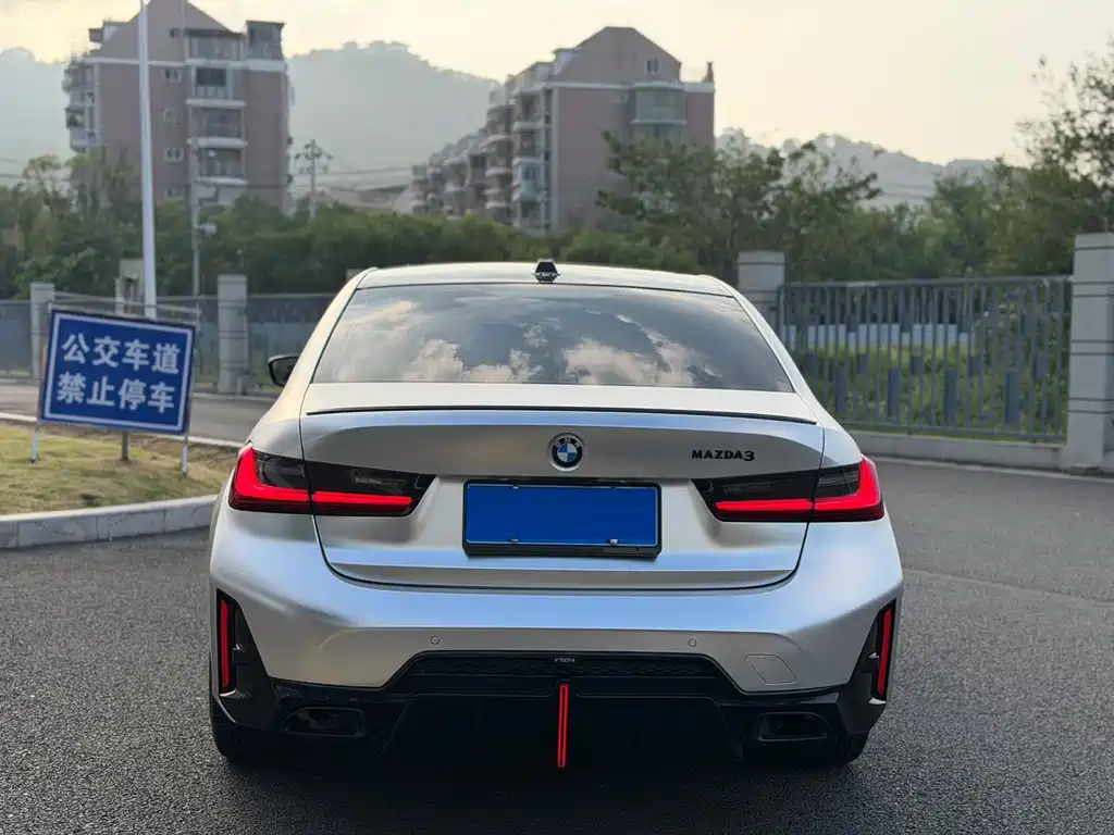 BMW 3 Series 2023