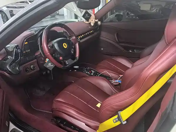 Ferrari 458 2012