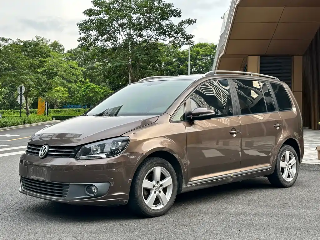 Volkswagen Touran 2013