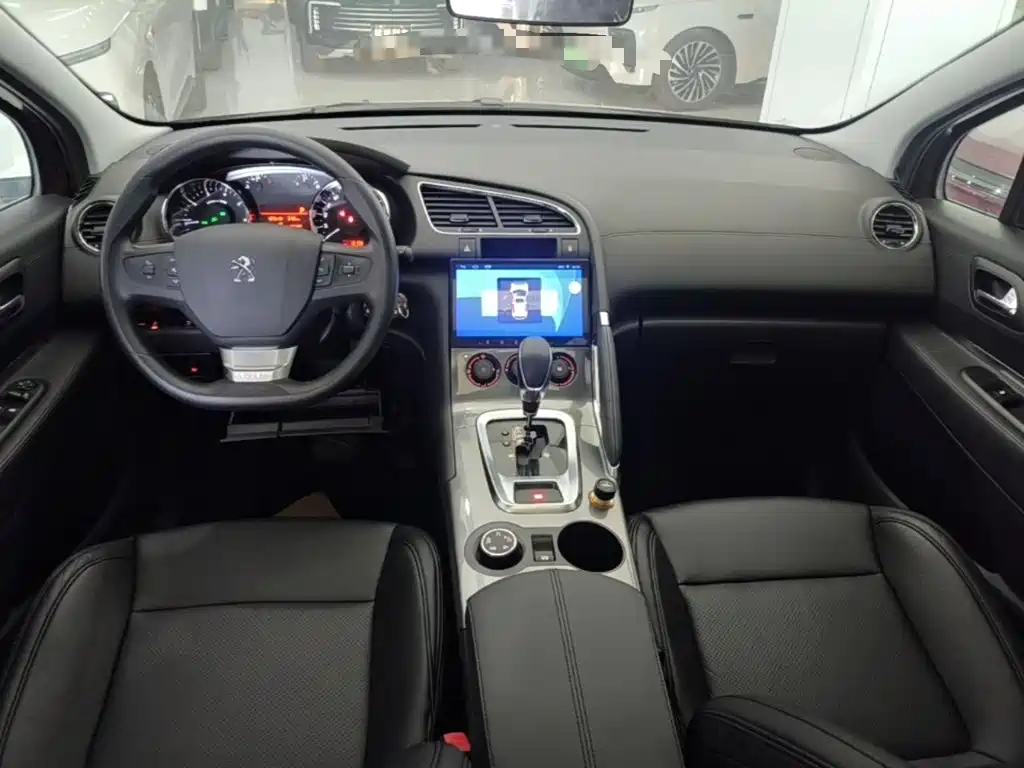 Peugeot 3008 2017 — фото 10