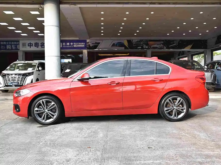 BMW 1 Series 2020