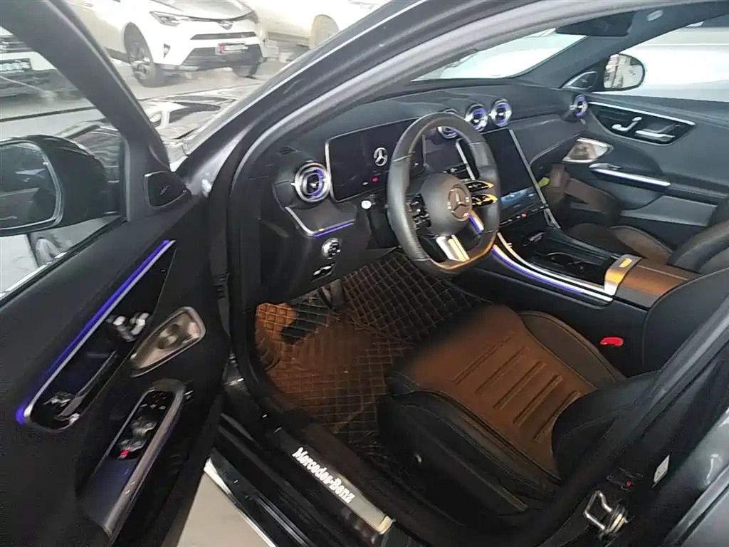 Mercedes-Benz C-Class 2022 — фото 16