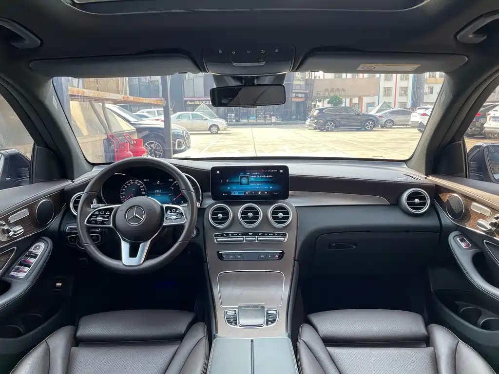 Mercedes-Benz GLC 2022