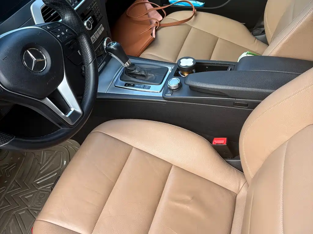 Mercedes-Benz C-Class 2014 — фото 11