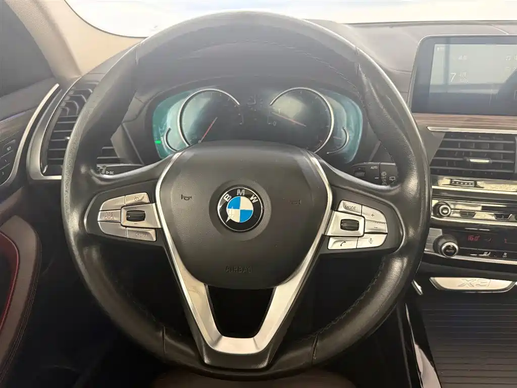 BMW X3 2020 — фото 15