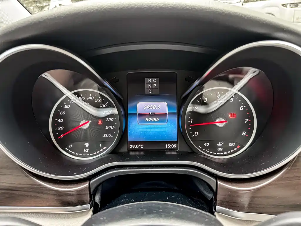 Mercedes-Benz V-Class 2021