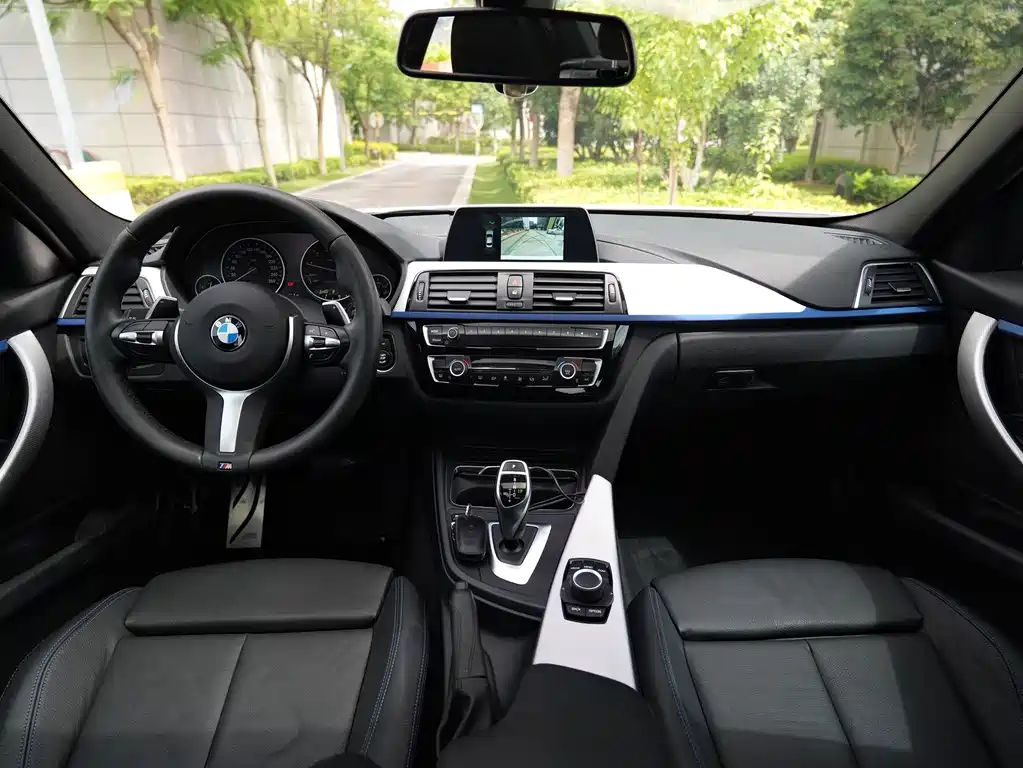 BMW 3 Series 2018