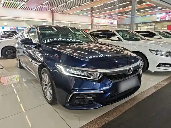Honda Inspire 2020