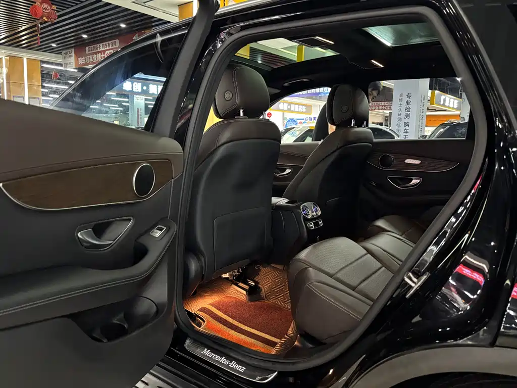 Mercedes-Benz GLC 2022
