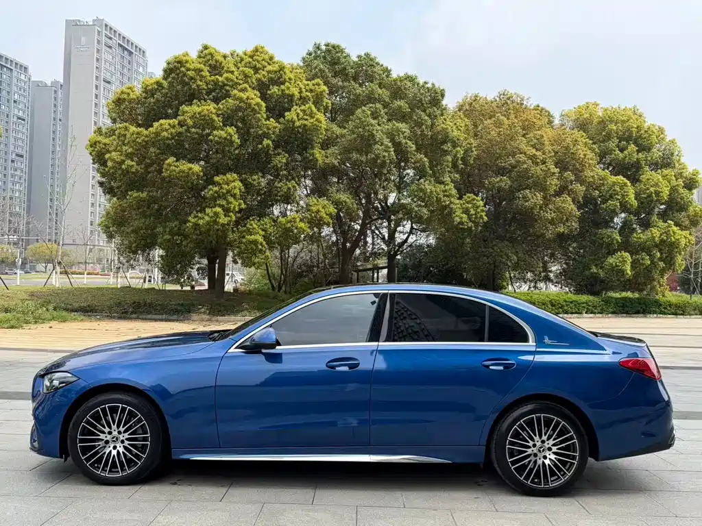 Mercedes-Benz C-Class 2022 — фото 13
