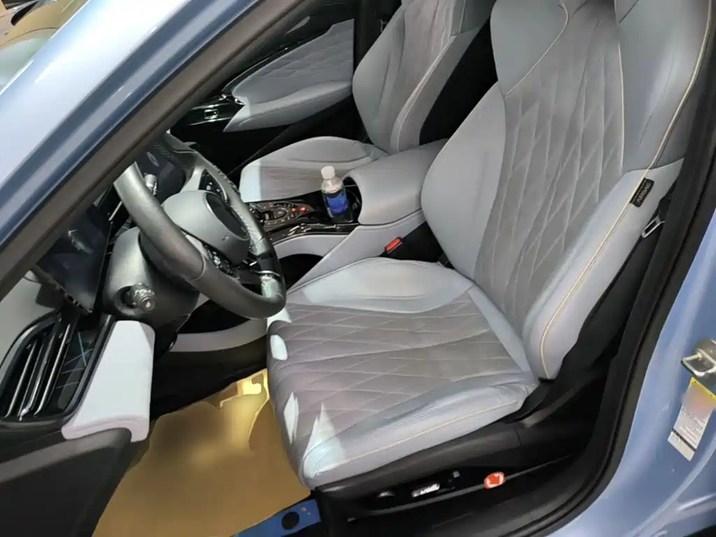 BYD Seal 2023 — фото 15