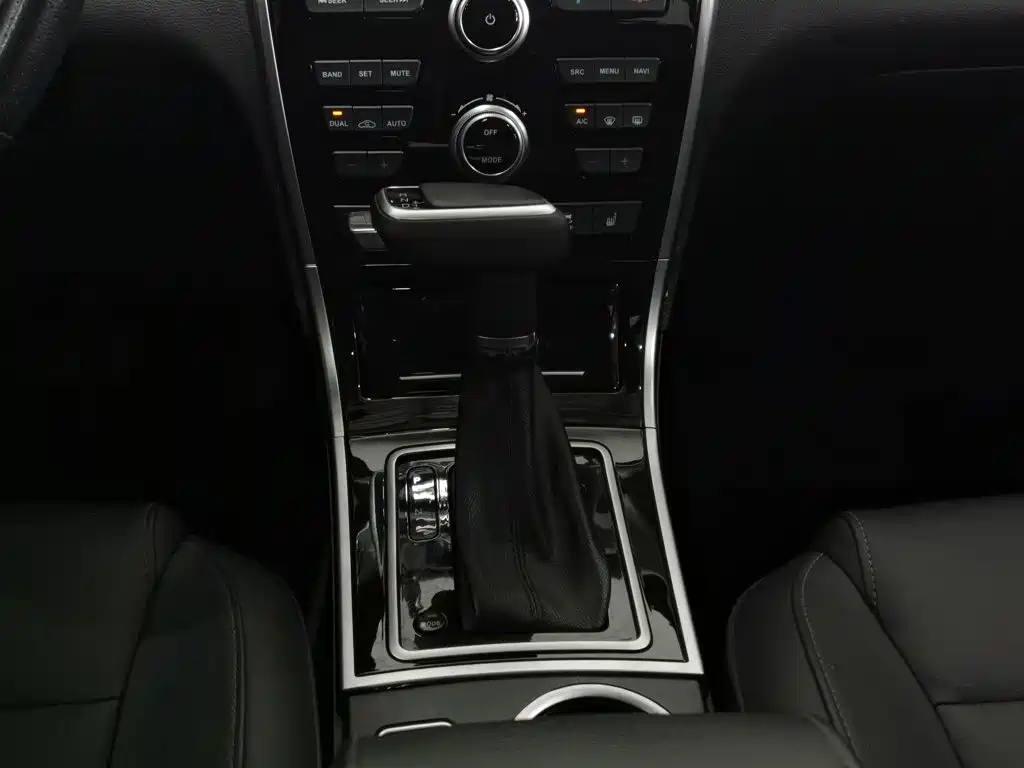 Haval H2 2016 — фото 13
