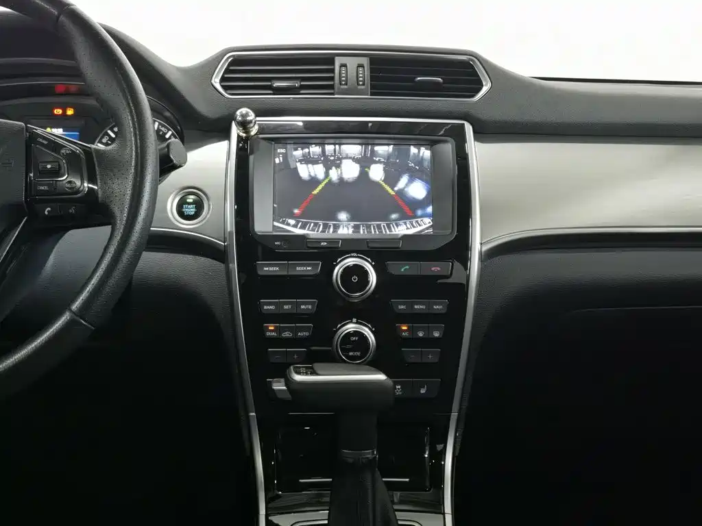 Haval H2 2016 — фото 12