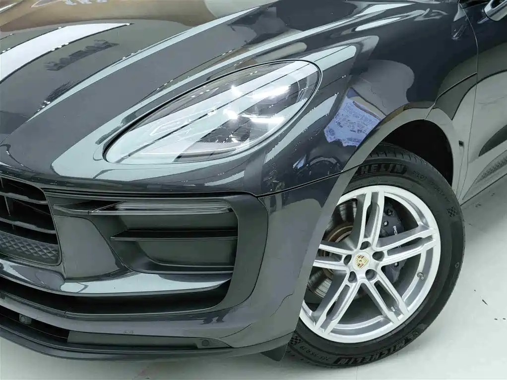 Porsche Macan 2024 — фото 17