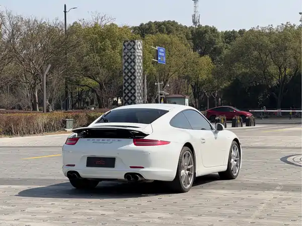 Porsche 911 2012