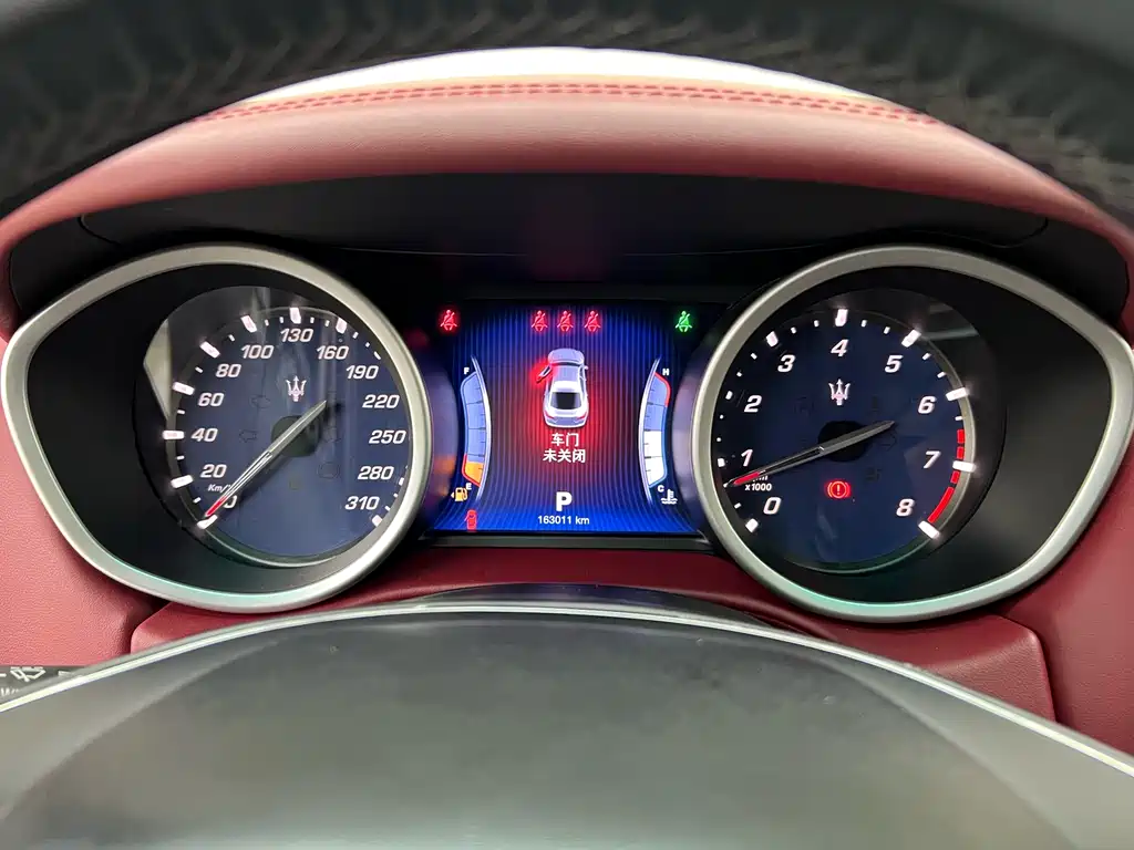 Maserati Ghibli 2016 — фото 15