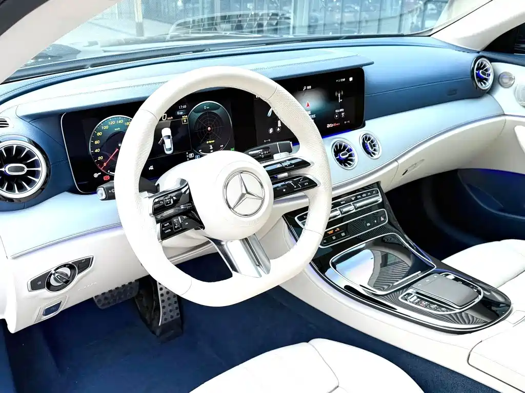 Mercedes-Benz E-Class 2021