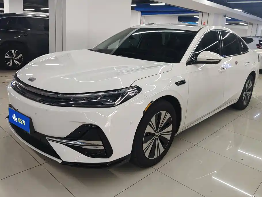 Geely Galaxy A7 EM 2026 — фото 1