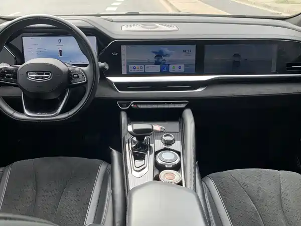 Geely Xingyue L 2024