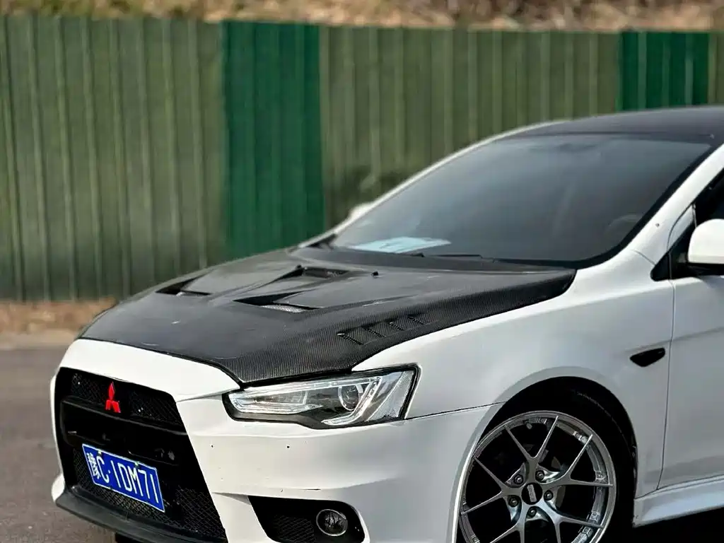 Mitsubishi Lancer EX 2016