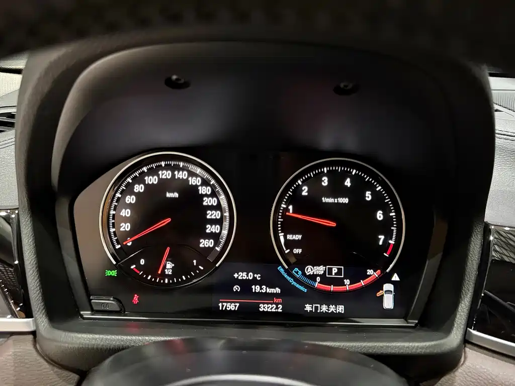 BMW X2 2022 — фото 14