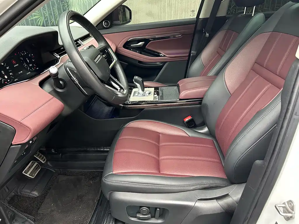 Land Rover Evoque 2023 — фото 25